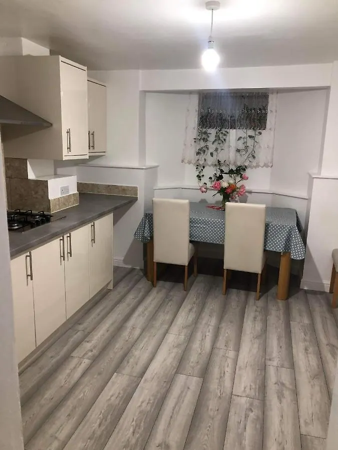 Double Room Central Location London